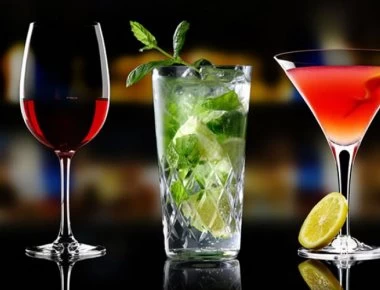 Τελικά πόσο μπορούμε να πίνουμε;